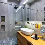 Stylish In Prague's Historic Centre Daire